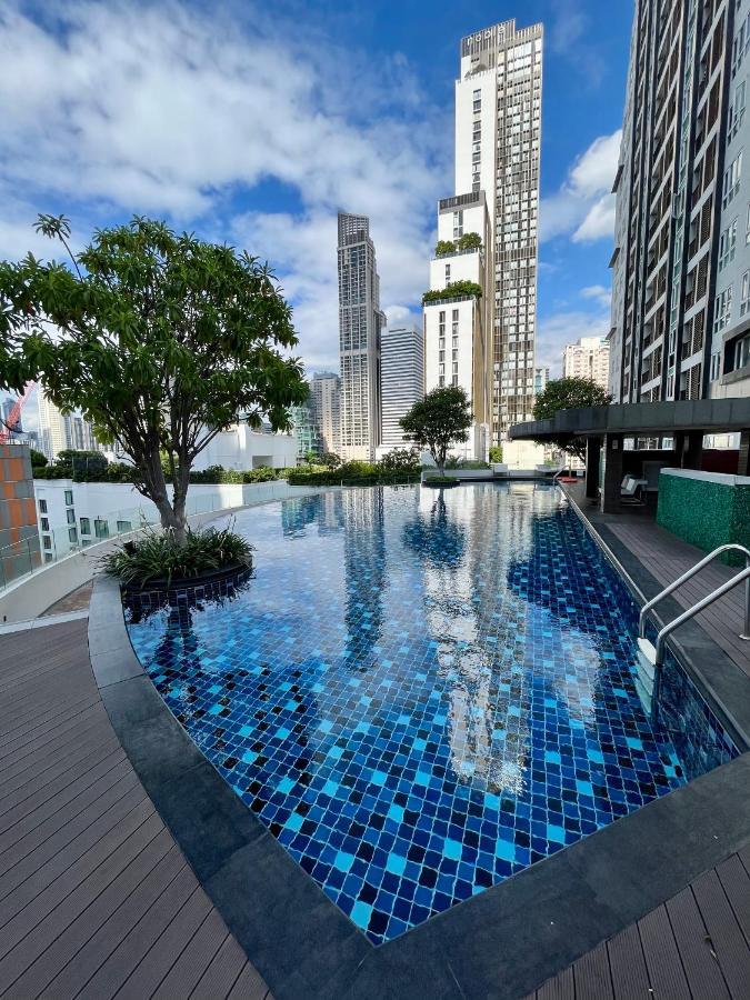 Cozy Studio Walk To Bts Free Wi-Fi Great Location Bangkok Exterior photo