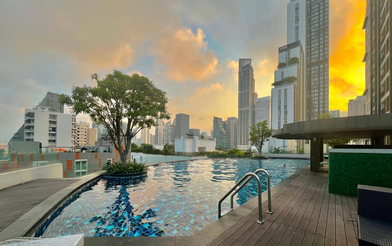 Cozy Studio Walk To Bts Free Wi-Fi Great Location Bangkok Exterior photo