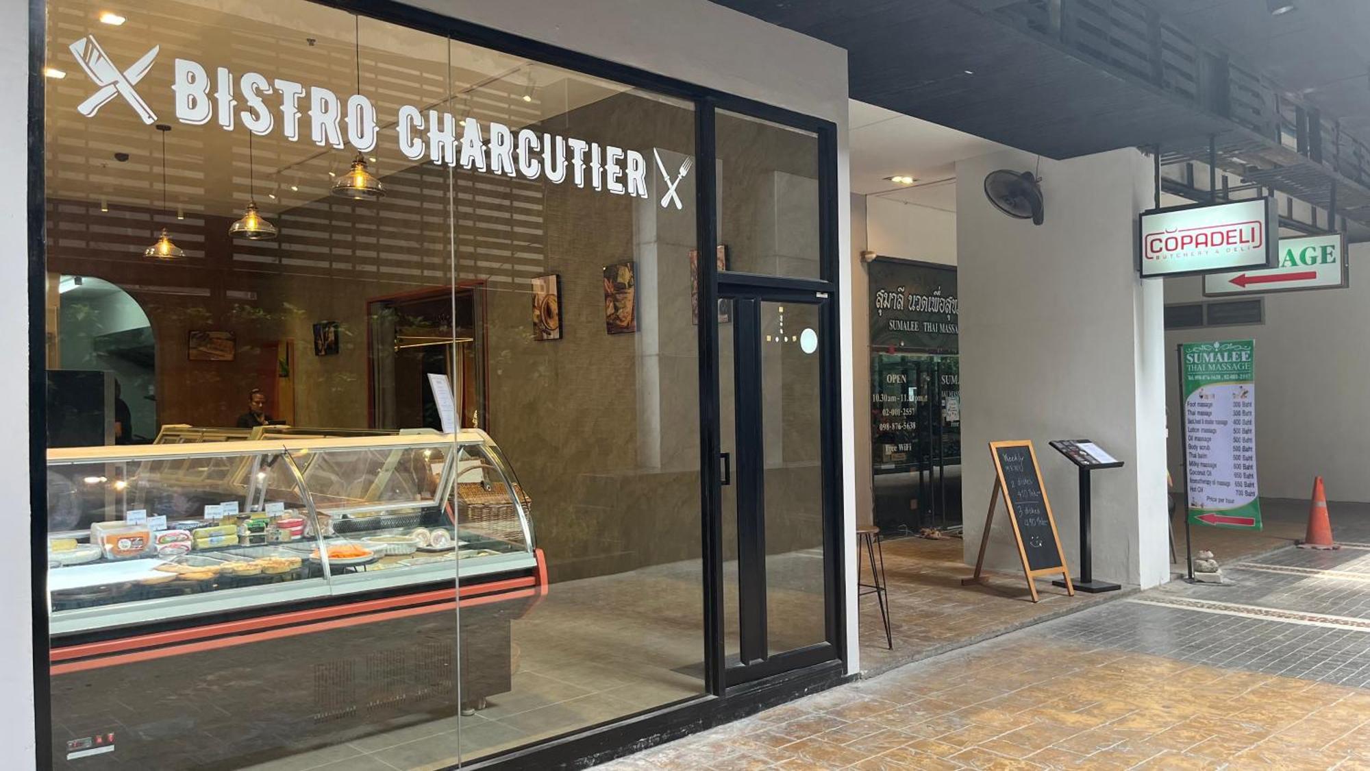 Cozy Studio Walk To Bts Free Wi-Fi Great Location Bangkok Exterior photo