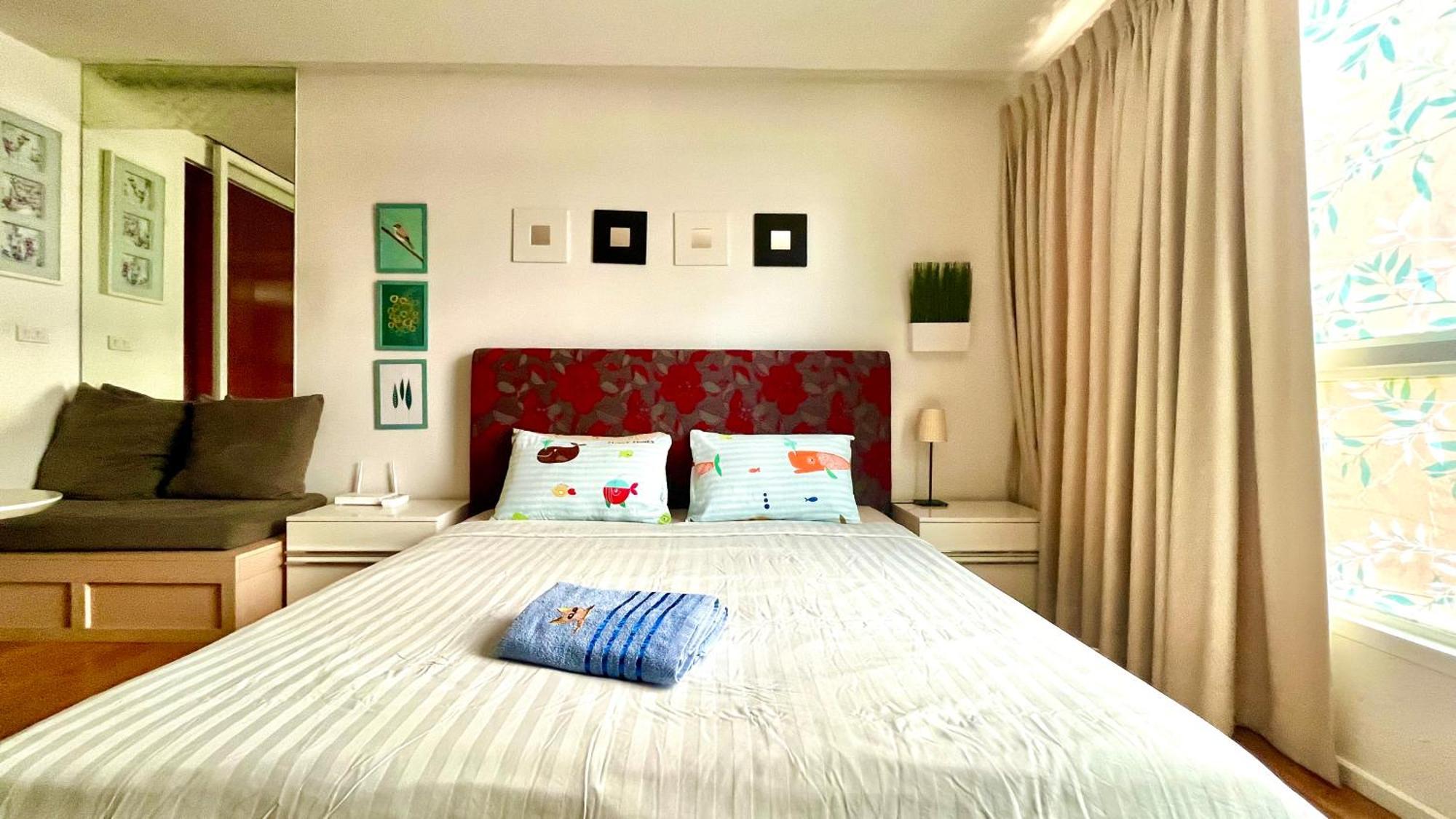 Cozy Studio Walk To Bts Free Wi-Fi Great Location Bangkok Exterior photo