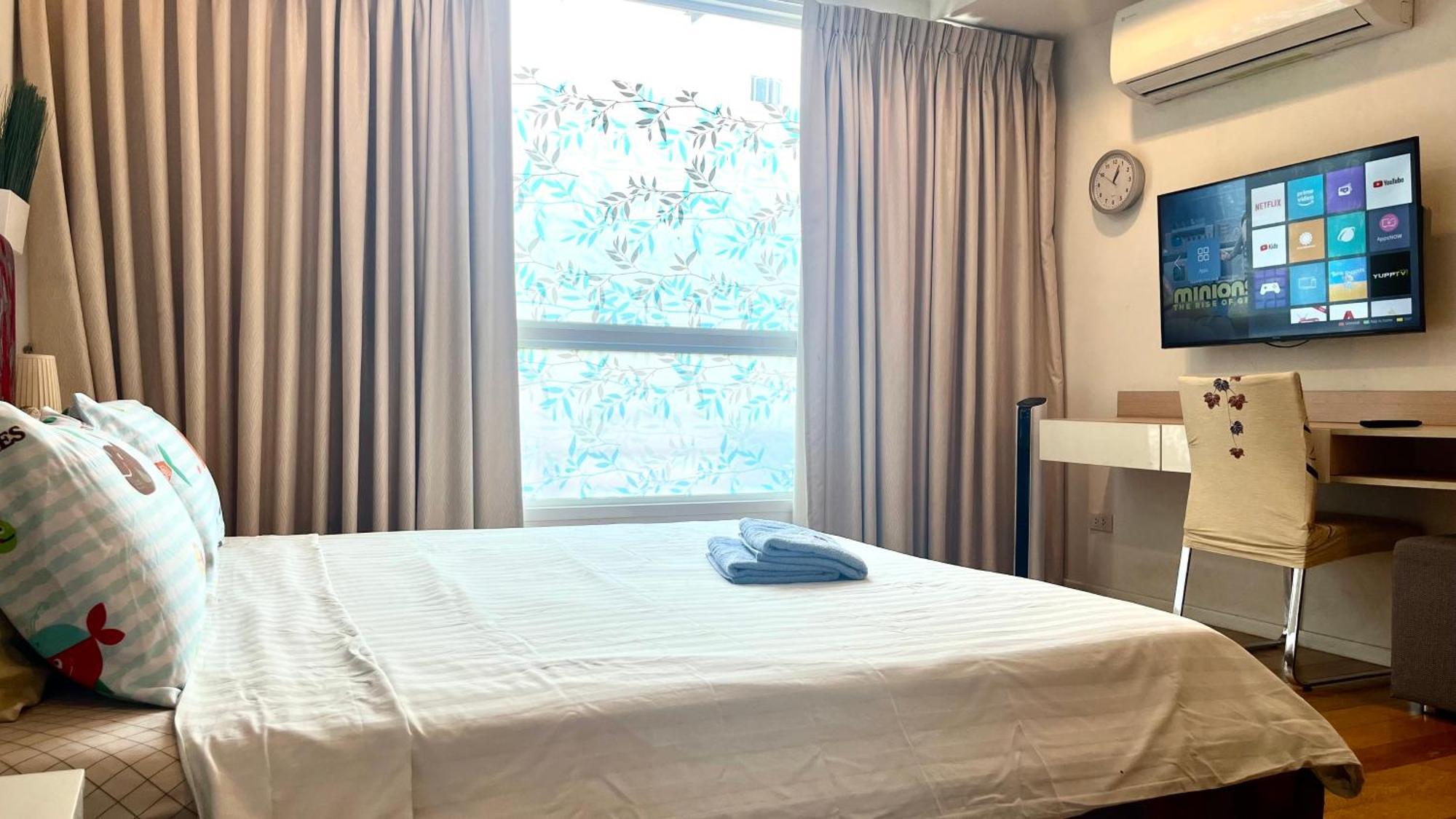 Cozy Studio Walk To Bts Free Wi-Fi Great Location Bangkok Exterior photo