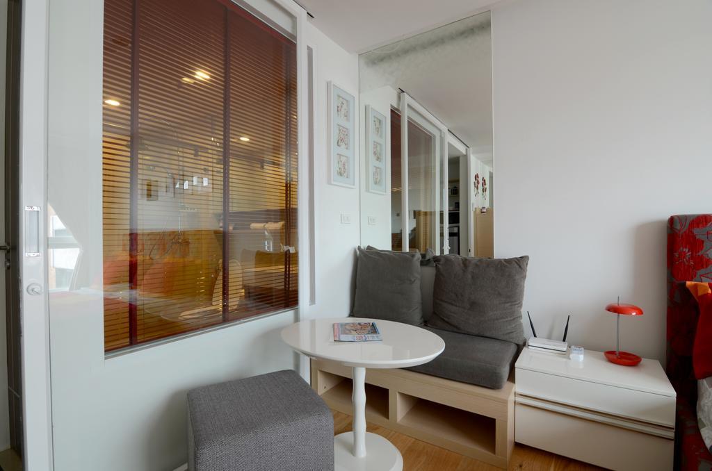 Cozy Studio Walk To Bts Free Wi-Fi Great Location Bangkok Exterior photo